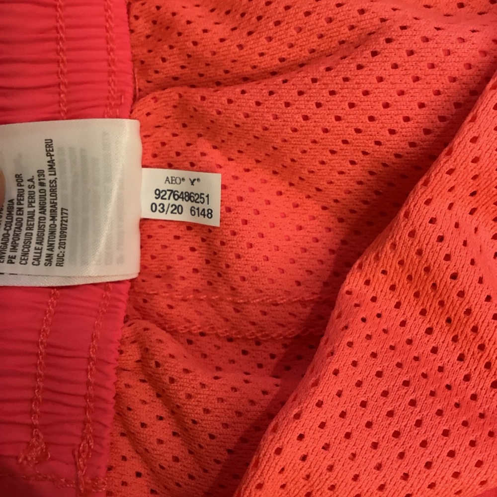American Eagle NWT Hot Pink Nylon Women’s Running Shorts Active 90s Y2K Style - Picture 8 of 11